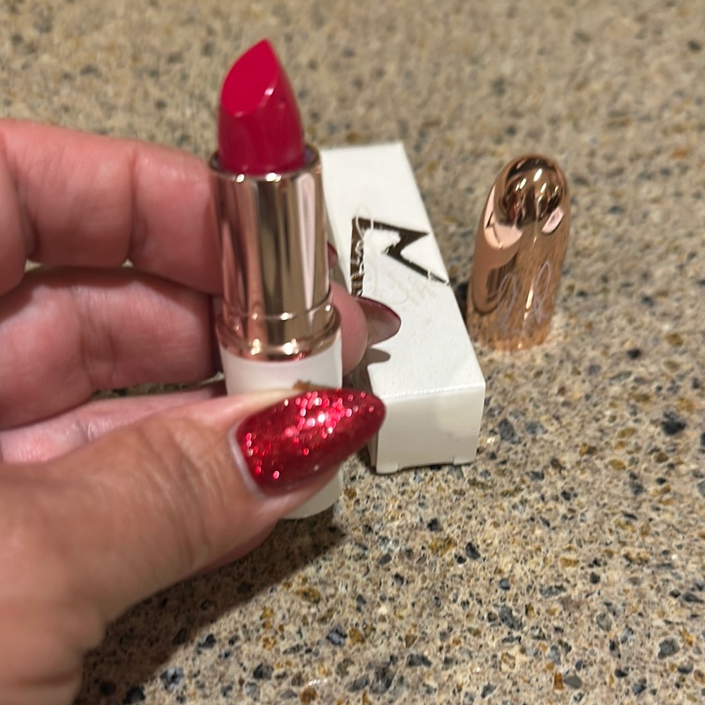 Red Lipstick Glossy Finish Bullet Style
